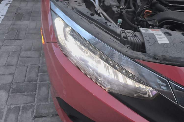 Used Honda Civic 2016 220TURBO CVT Prestige Edition Right Front Headlight