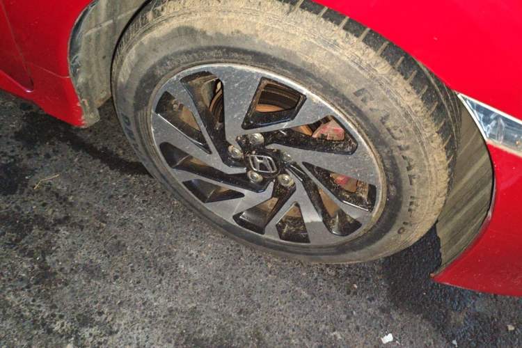 Used Honda Civic 2016 220TURBO CVT Luxury Edition Right Front Wheel Hub