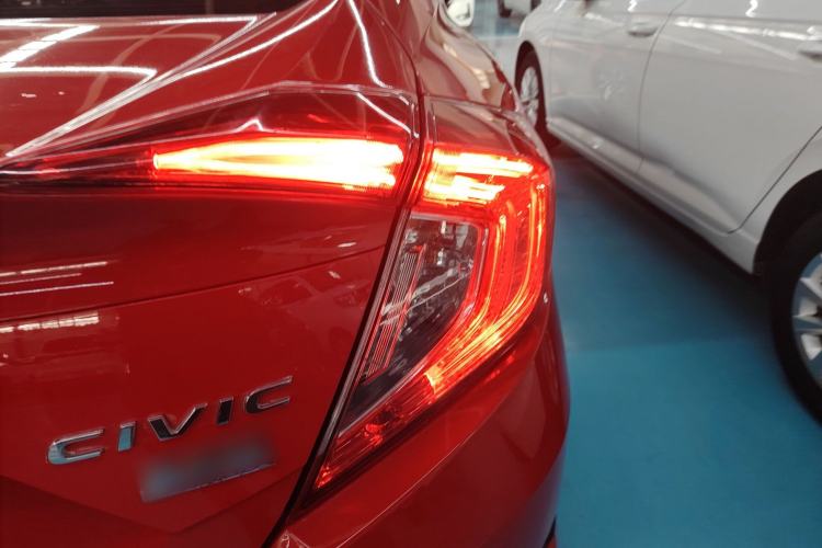Used Honda Civic 2016 220TURBO CVT Luxury Edition Right Rear Taillight