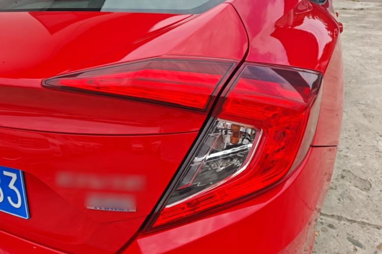 Used Honda Civic 2016 220TURBO CVT Luxury Edition Right Rear Taillight