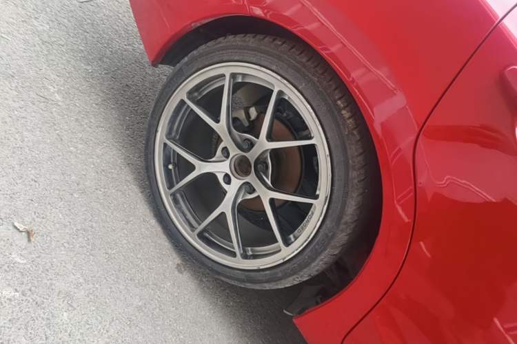 Used Honda Civic 2016 1.8L Manual Comfort Version Right Rear Wheel Hub