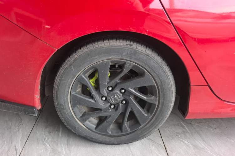 Used Honda Civic 2016 220TURBO Manual Luxury Edition Right Rear Wheel Hub