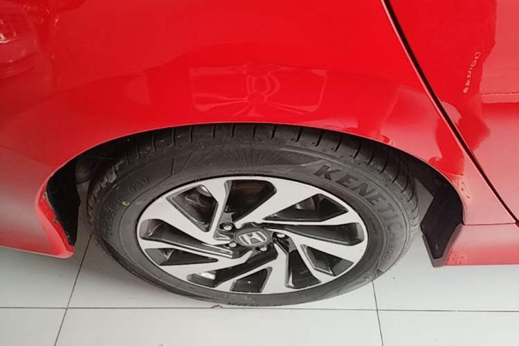 Used Honda Civic 2016 220TURBO CVT Luxury Edition Right Rear Wheel Hub