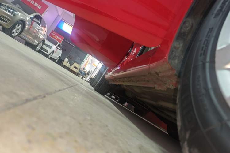 Used Honda Civic 2016 1.8L Automatic Comfort Version Right Side Sill
