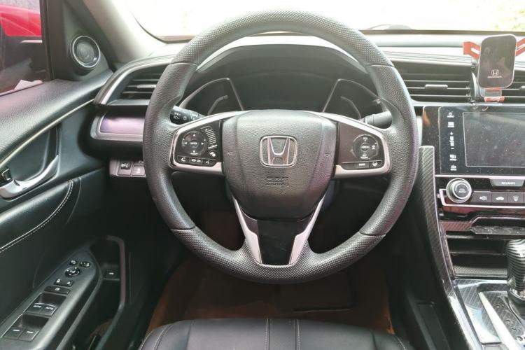Used Honda Civic 2016 220TURBO CVT Luxury Edition Steering Wheel