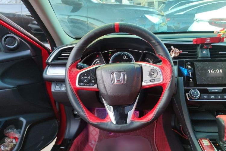 Used Honda Civic 2016 220TURBO CVT Luxury Edition Steering Wheel