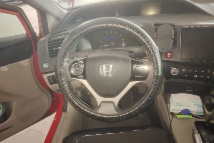 Used Honda Civic 2016 1.8L Automatic Comfort Version Steering Wheel