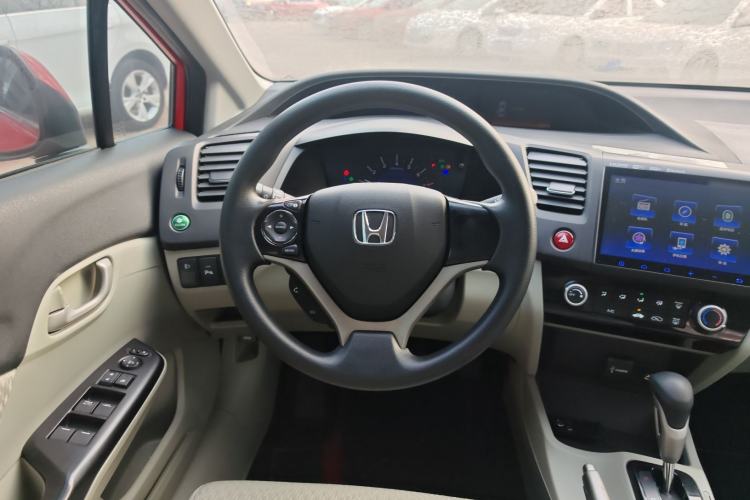 Used Honda Civic 2016 1.8L Automatic Comfort Version Steering Wheel