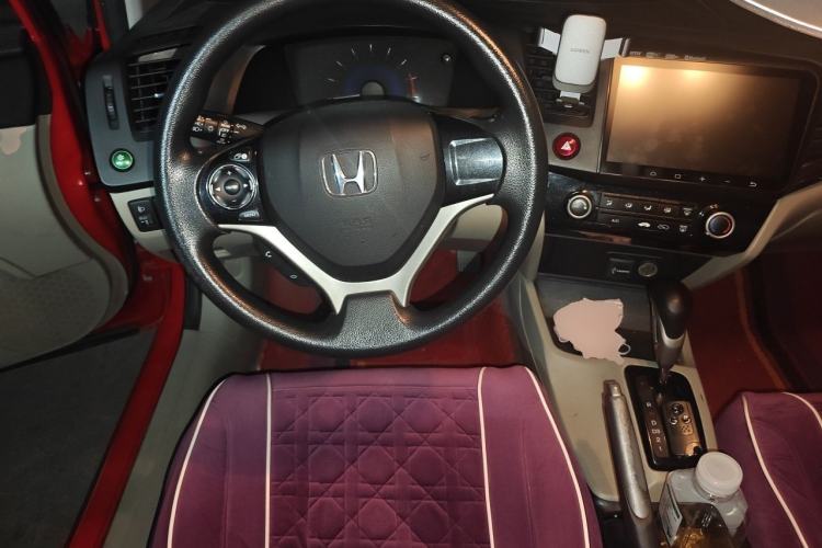 Used Honda Civic 2016 1.8L Automatic Comfort Version Steering Wheel