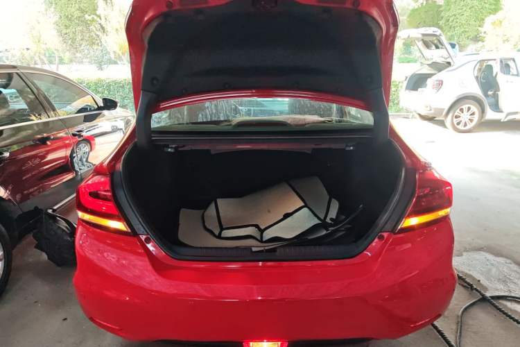 Used Honda Civic 2016 1.8L Automatic Comfort Version Trunk