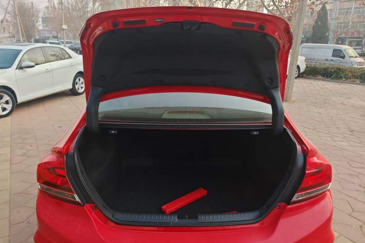 Used Honda Civic 2016 1.8L Automatic Comfort Version Trunk