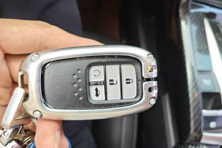 Used Honda Civic 2016 220TURBO CVT Luxury Edition Vehicle Key