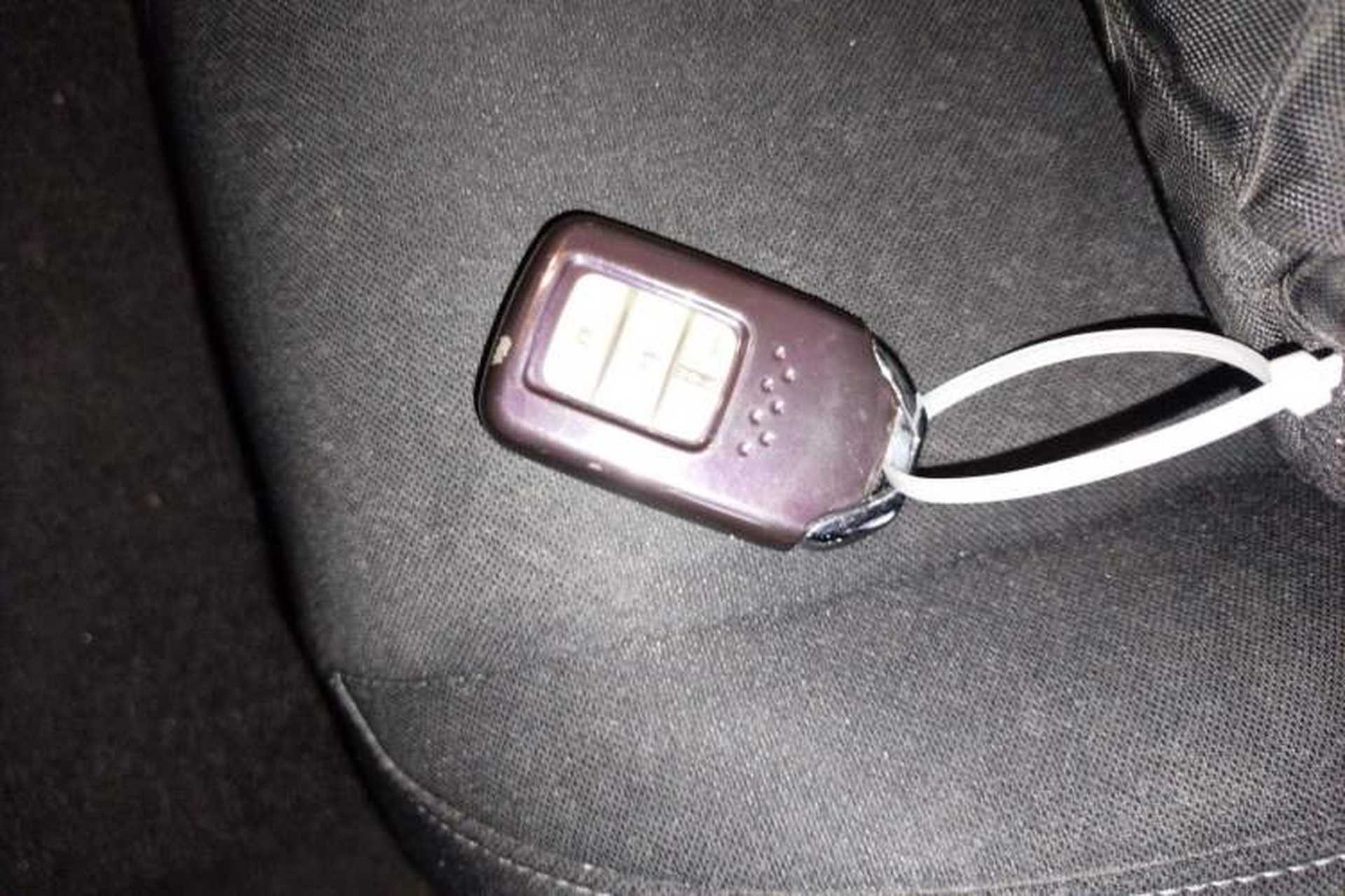 Used Honda Civic 2016 220TURBO CVT Luxury Edition Vehicle Key