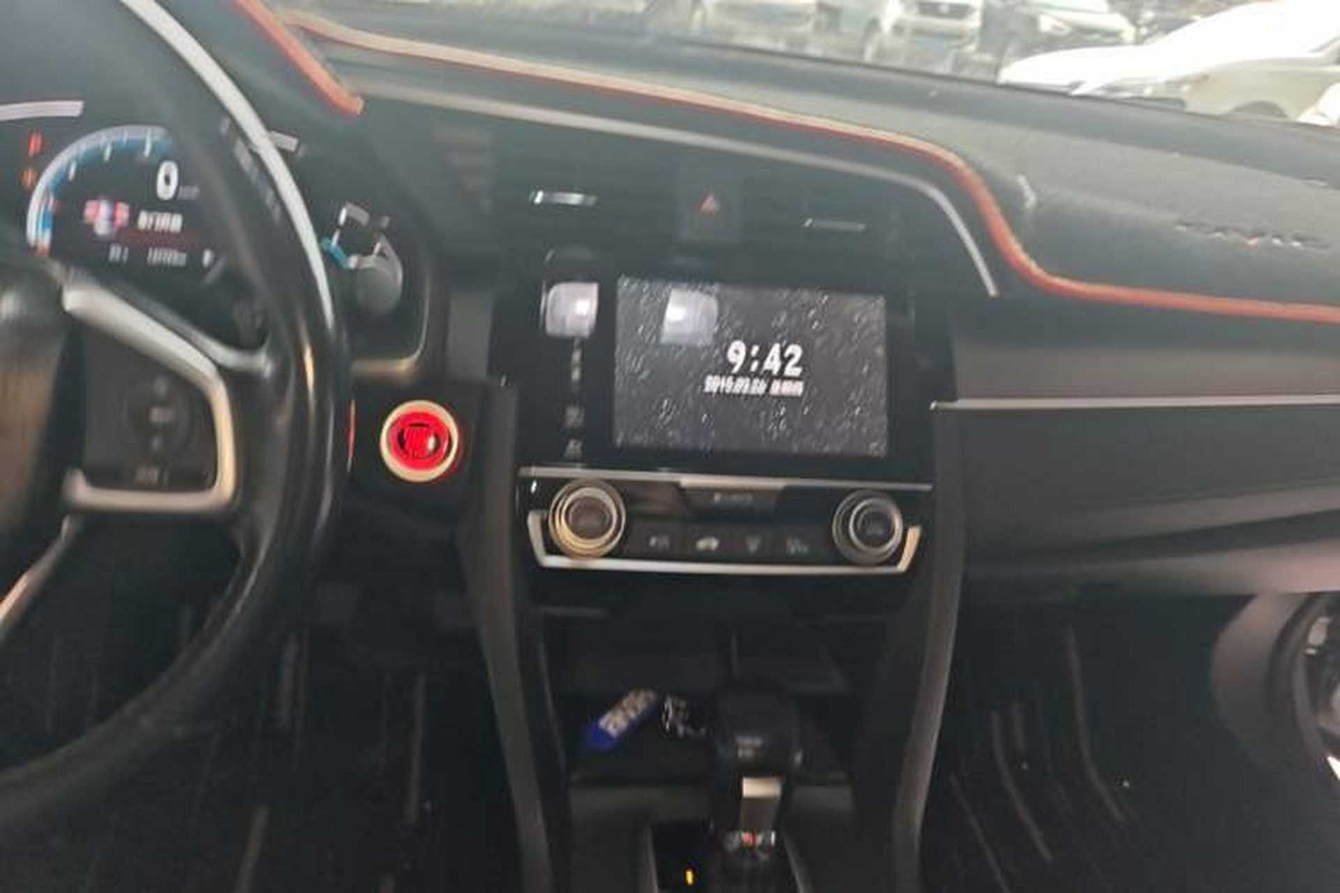 Used Honda Civic 2016 220TURBO CVT Prestige Edition Audio And AC Panel
