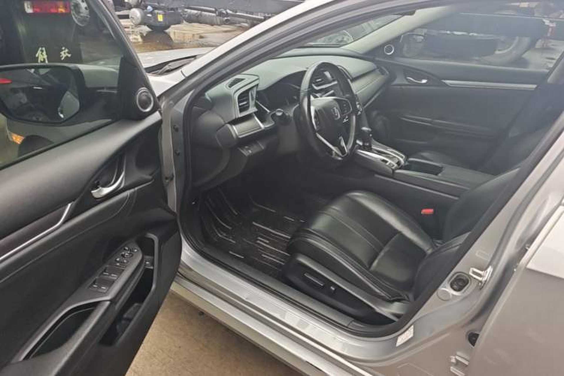 Used Honda Civic 2016 220TURBO CVT Prestige Edition Driver Seat