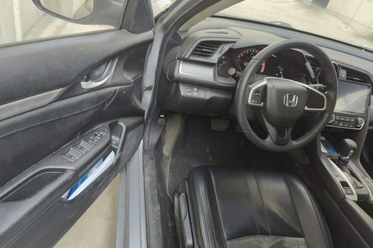 Used Honda Civic 2016 180TURBO CVT Comfort Version Driver Seat