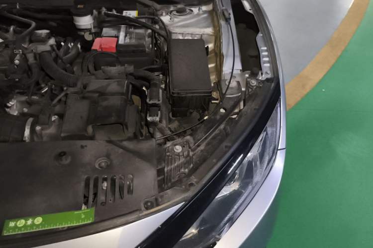 Used Honda Civic 2016 220TURBO CVT Luxury Edition Engine Bay Left
