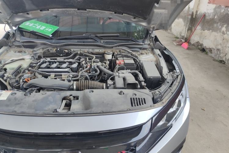 Used Honda Civic 2016 220TURBO CVT Luxury Edition Engine Bay Left