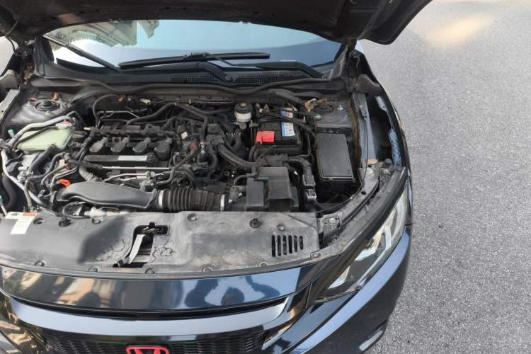 Used Honda Civic 2016 220TURBO CVT Luxury Edition Engine Bay Left