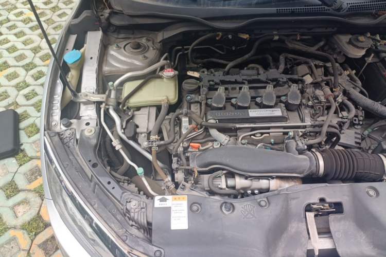 Used Honda Civic 2016 220TURBO CVT Prestige Edition Engine Bay Right
