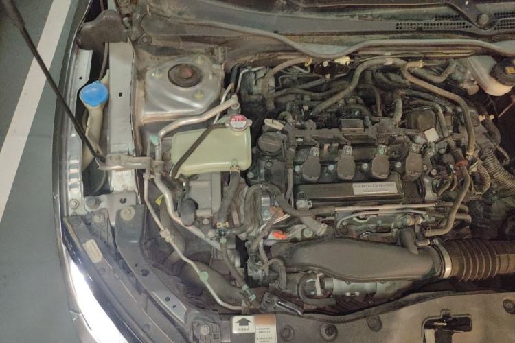 Used Honda Civic 2016 220TURBO CVT Luxury Edition Engine Bay Right