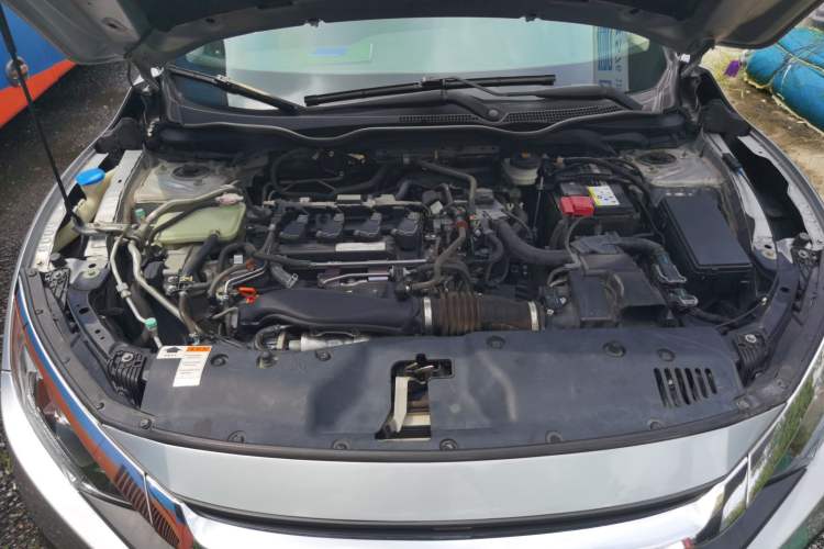 Used Honda Civic 2016 220TURBO CVT Luxury Edition Engine Bay