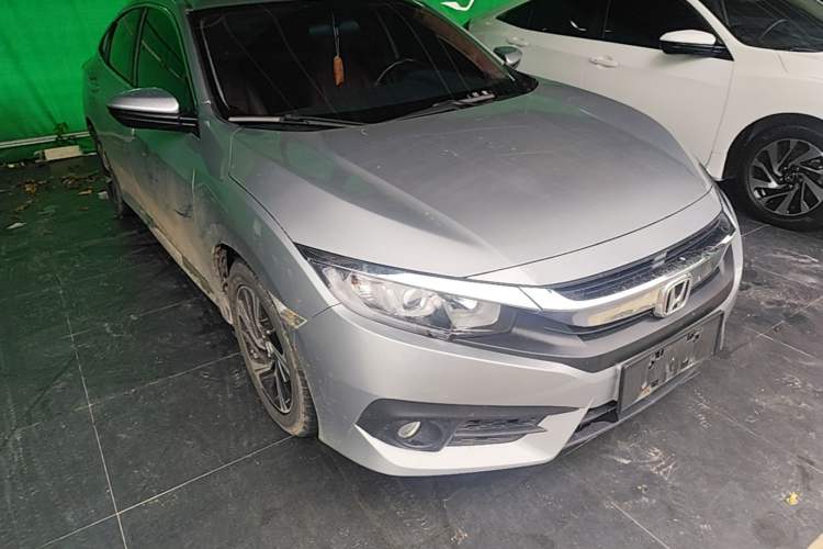 Used Honda Civic 2016 220TURBO CVT Luxury Edition Exterior 1