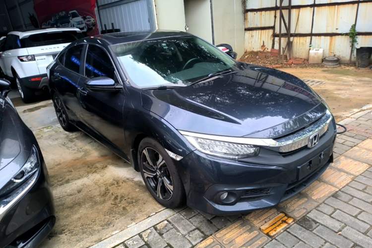 Used Honda Civic 2016 220TURBO CVT Prestige Edition Exterior 1