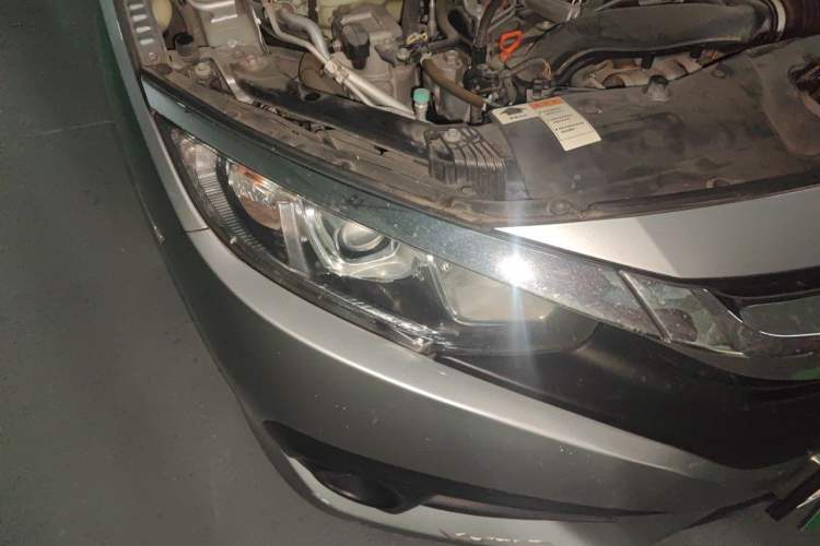 Used Honda Civic 2016 220TURBO CVT Luxury Edition Exterior 6