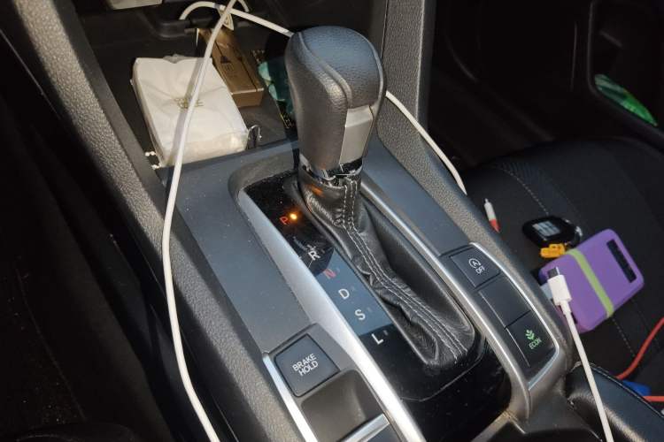 Used Honda Civic 2016 220TURBO CVT Luxury Edition Gear Lever