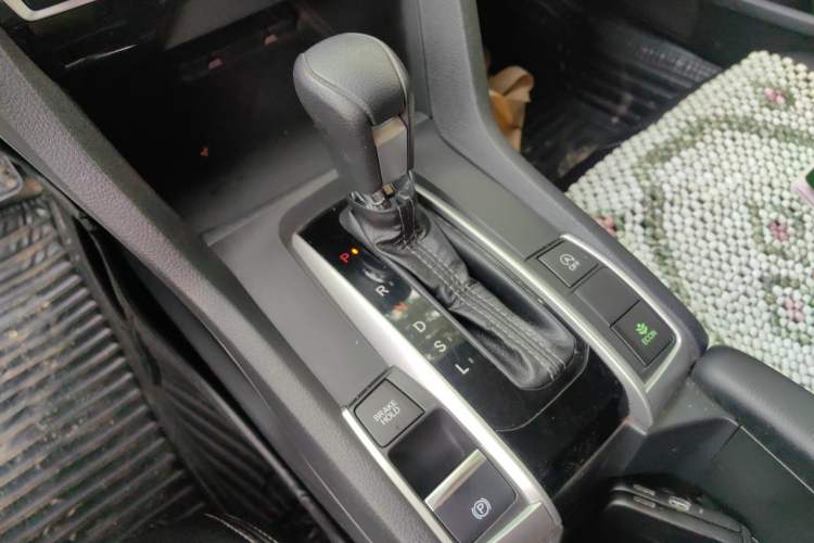 Used Honda Civic 2016 180TURBO CVT Comfort Version Gear Lever