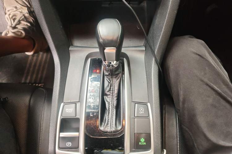 Used Honda Civic 2016 220TURBO CVT Prestige Edition Gear Lever