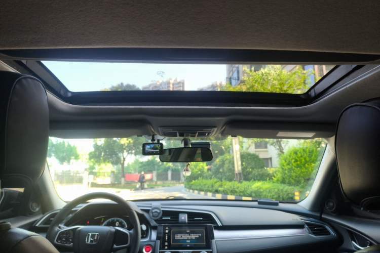 Used Honda Civic 2016 220TURBO CVT Luxury Edition Headliner