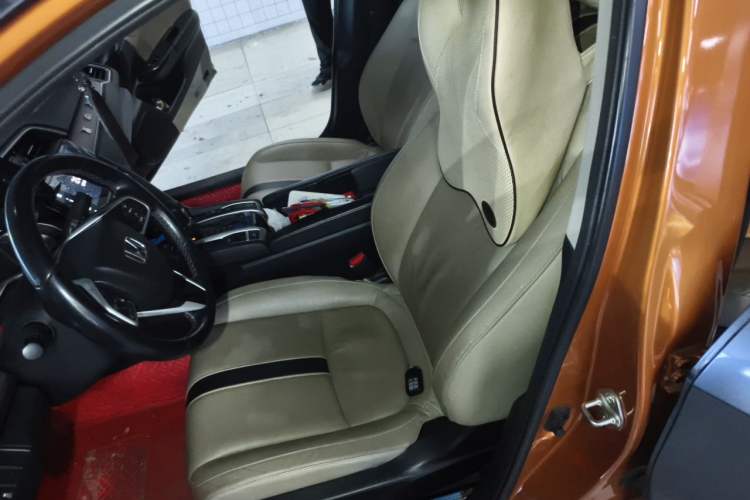 Used Honda Civic 2016 220TURBO CVT Prestige Edition Left Front Seat
