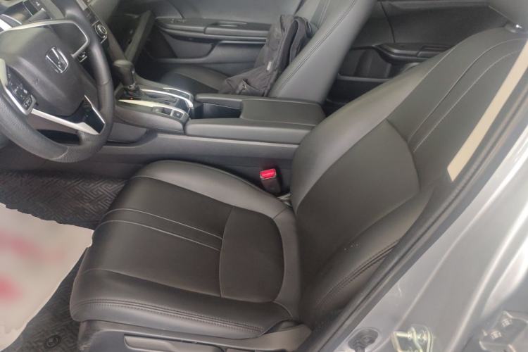 Used Honda Civic 2016 220TURBO CVT Luxury Edition Left Front Seat