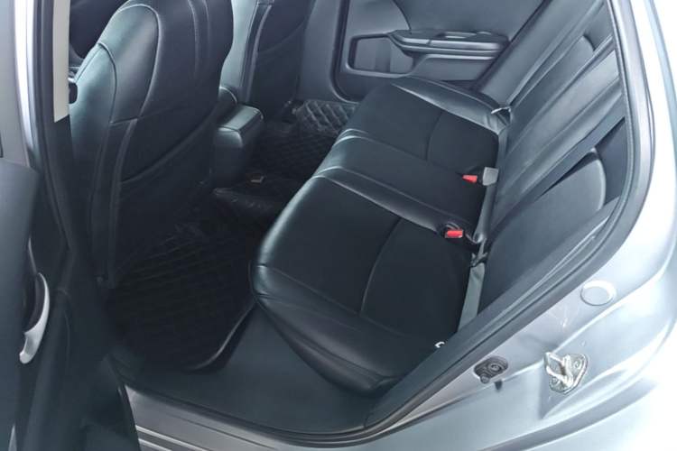 Used Honda Civic 2016 220TURBO CVT Luxury Edition Left Rear Seat