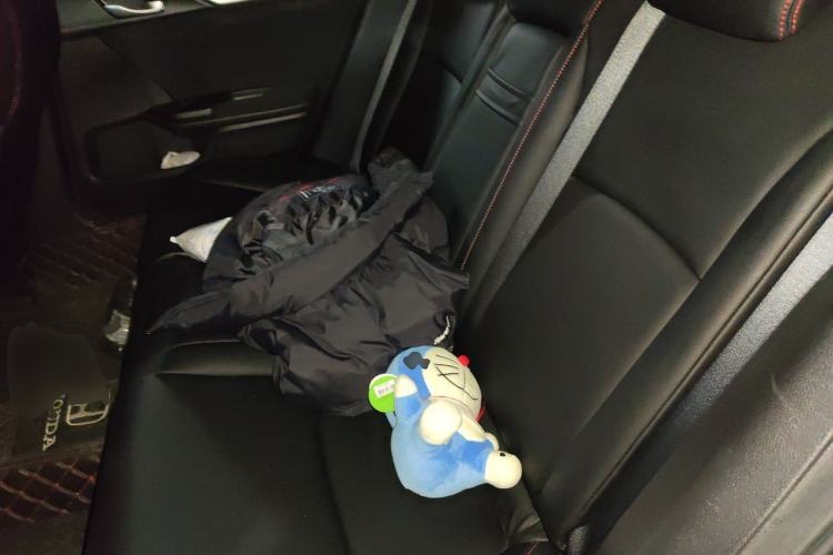Used Honda Civic 2016 220TURBO CVT Luxury Edition Left Rear Seat