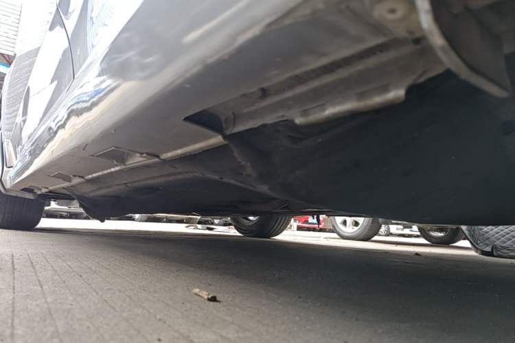 Used Honda Civic 2016 220TURBO CVT Luxury Edition Left Side Sill
