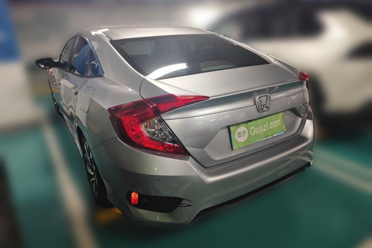 Used Honda Civic 2016 220TURBO CVT Luxury Edition Rear Left 45 Deg