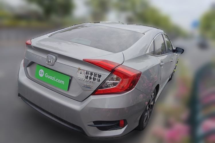 Used Honda Civic 2016 220TURBO CVT Luxury Edition Rear Right 45 Deg