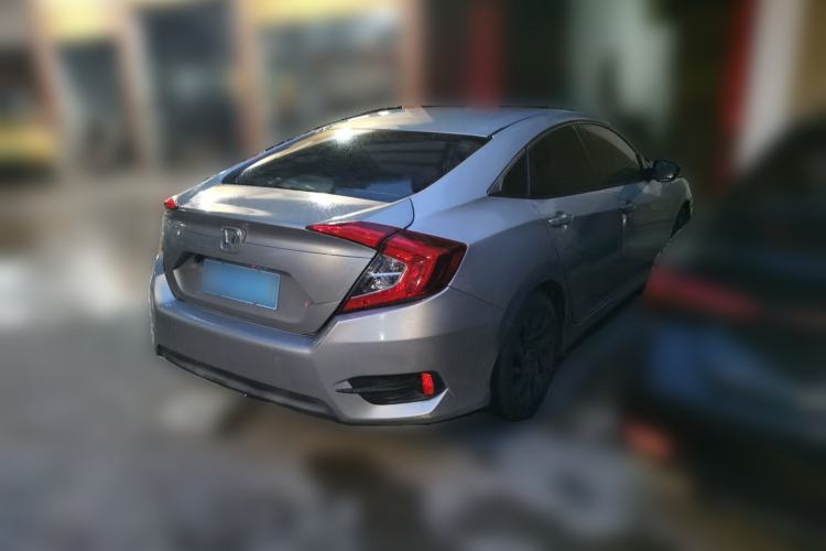 Used Honda Civic 2016 220TURBO CVT Luxury Edition Rear Right 45 Deg