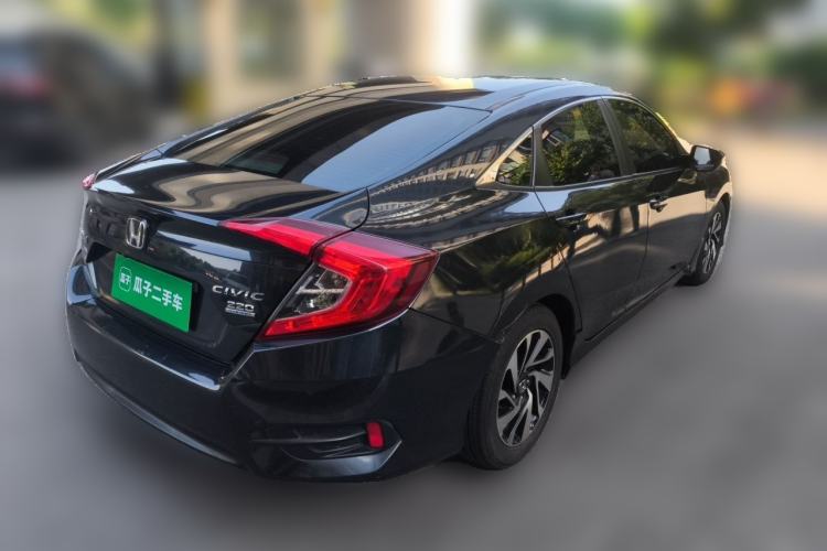 Used Honda Civic 2016 220TURBO CVT Luxury Edition Rear Right 45 Deg
