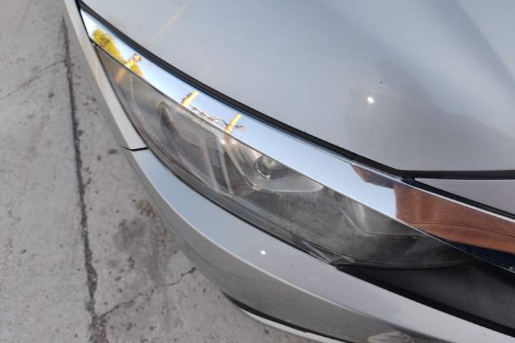 Used Honda Civic 2016 220TURBO CVT Luxury Edition Right Front Headlight