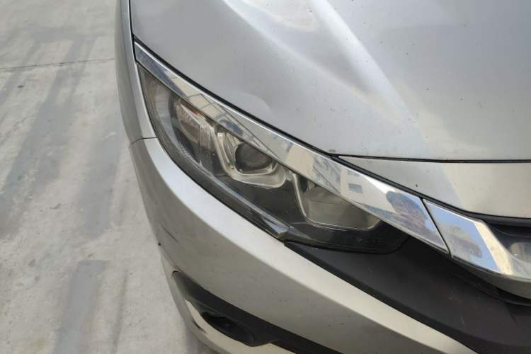 Used Honda Civic 2016 180TURBO CVT Comfort Version Right Front Headlight