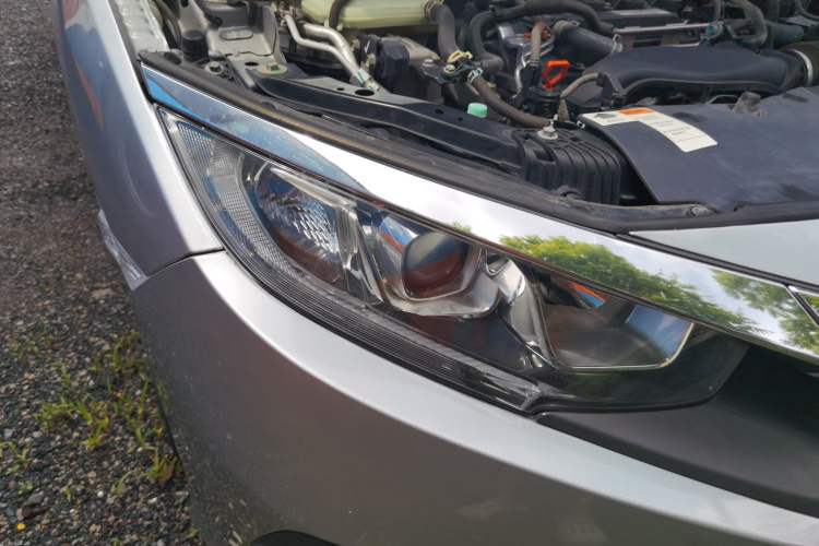 Used Honda Civic 2016 220TURBO CVT Luxury Edition Right Front Headlight