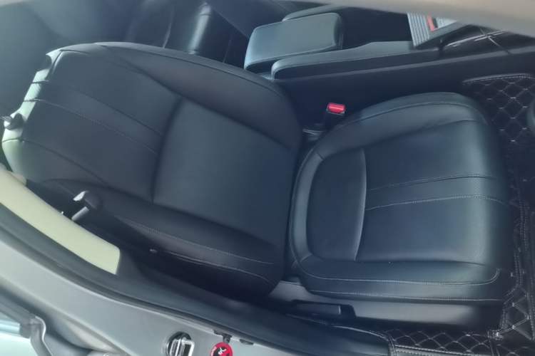 Used Honda Civic 2016 220TURBO CVT Prestige Edition Right Front Seat