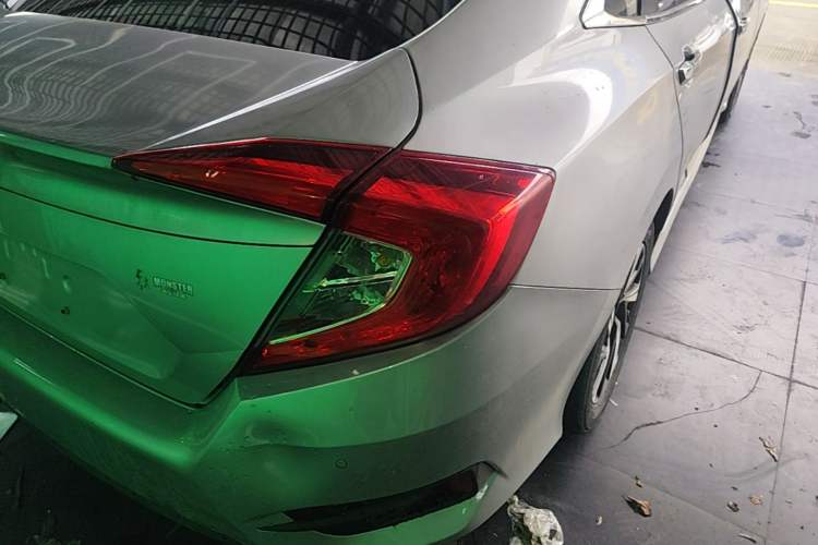 Used Honda Civic 2016 220TURBO CVT Luxury Edition Right Rear Taillight