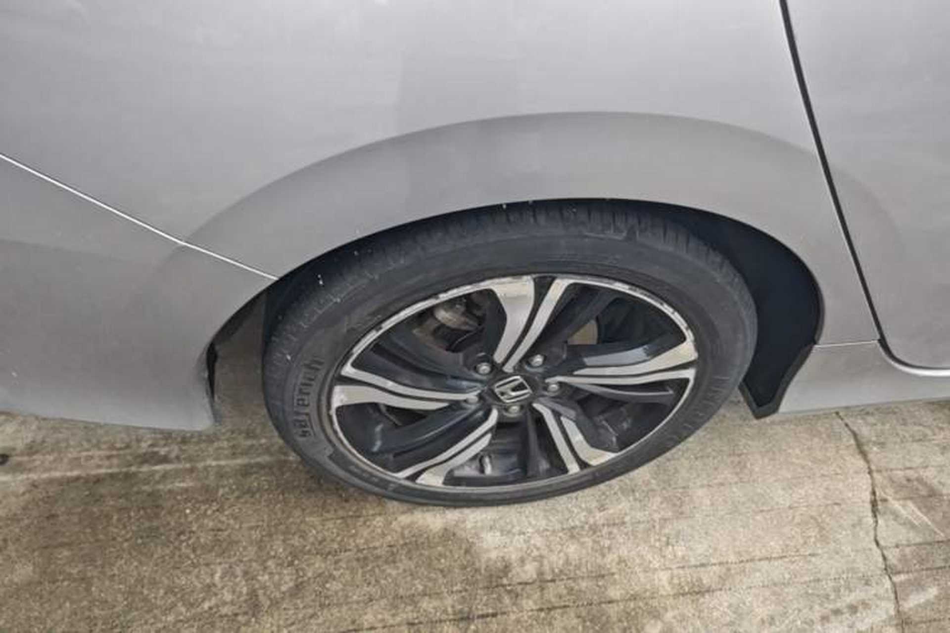 Used Honda Civic 2016 220TURBO CVT Prestige Edition Right Rear Wheel Hub