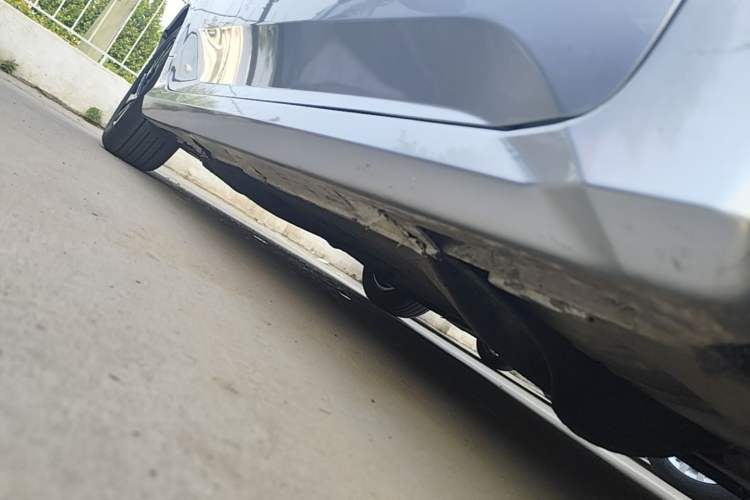 Used Honda Civic 2016 220TURBO CVT Luxury Edition Right Side Sill