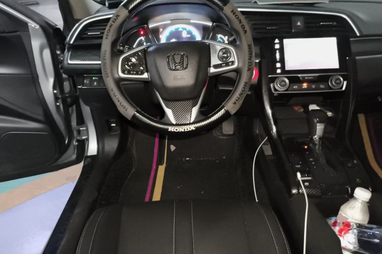 Used Honda Civic 2016 220TURBO CVT Luxury Edition Steering Wheel